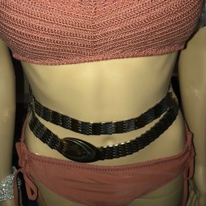 Body link belt